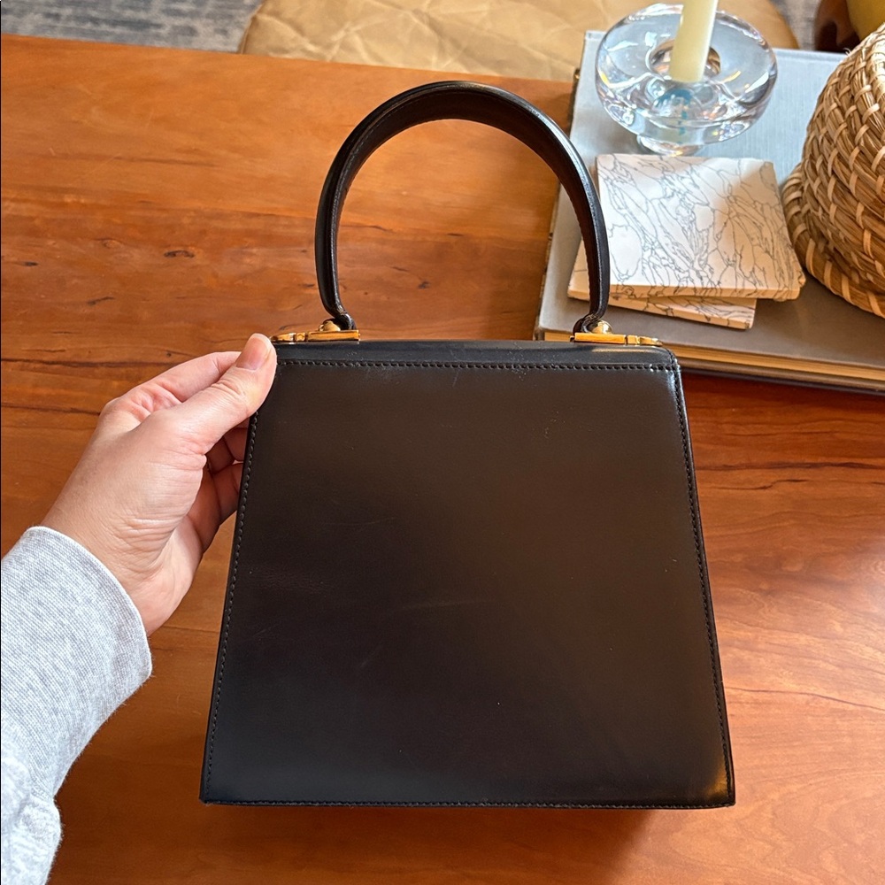 Salvatore Ferragamo black top handle gancini purse - Picture 4 of 14